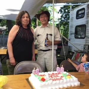 Meet your Posher, Sharon